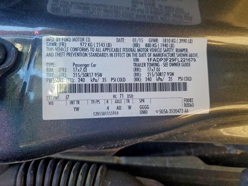 Фото 12 - FORD FOCUS