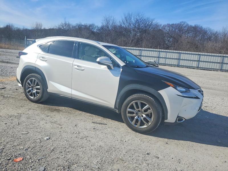 Фото 4 - LEXUS NX