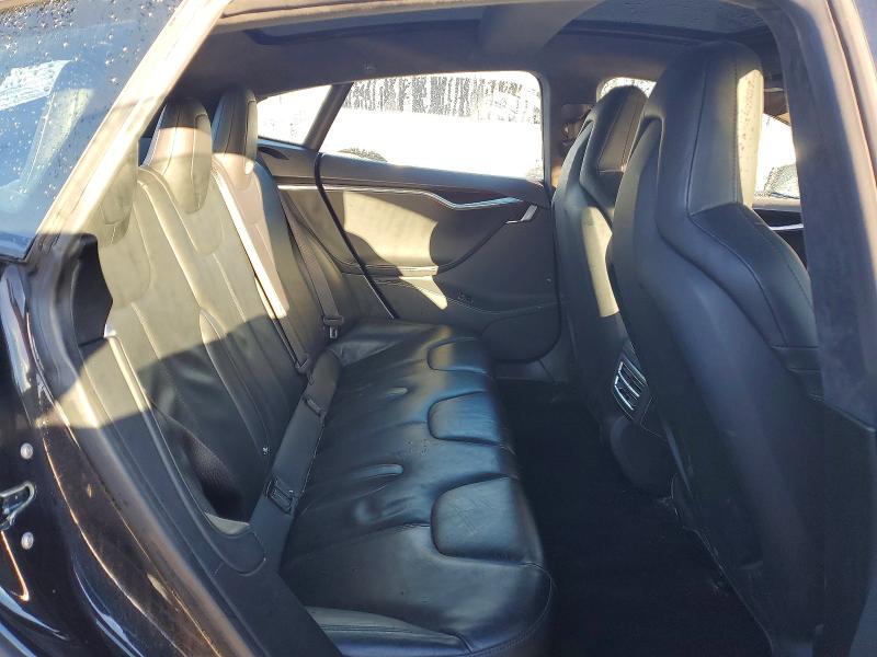 Фото 10 - TESLA MODEL S