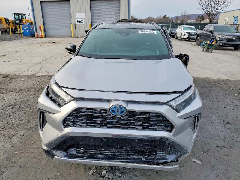 Фото 5 - TOYOTA RAV4