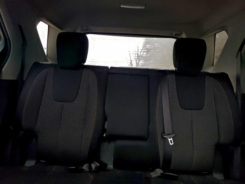 Фото 10 - CHEVROLET EQUINOX