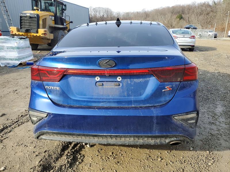 Фото 6 - KIA FORTE