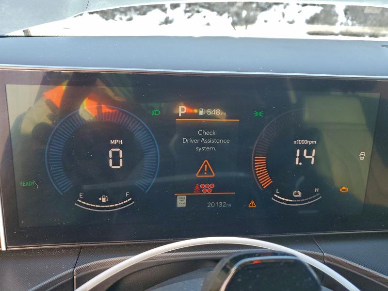 Фото 9 - HYUNDAI SANTA FE