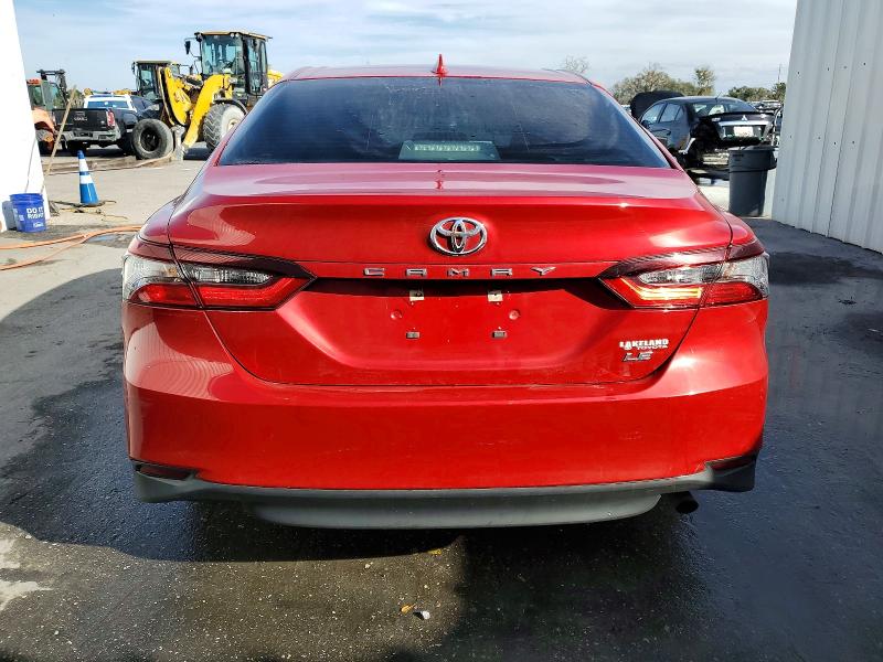 Фото 6 - TOYOTA CAMRY