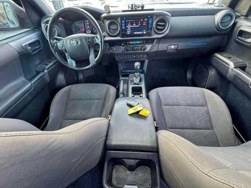 Фото 9 - TOYOTA TACOMA