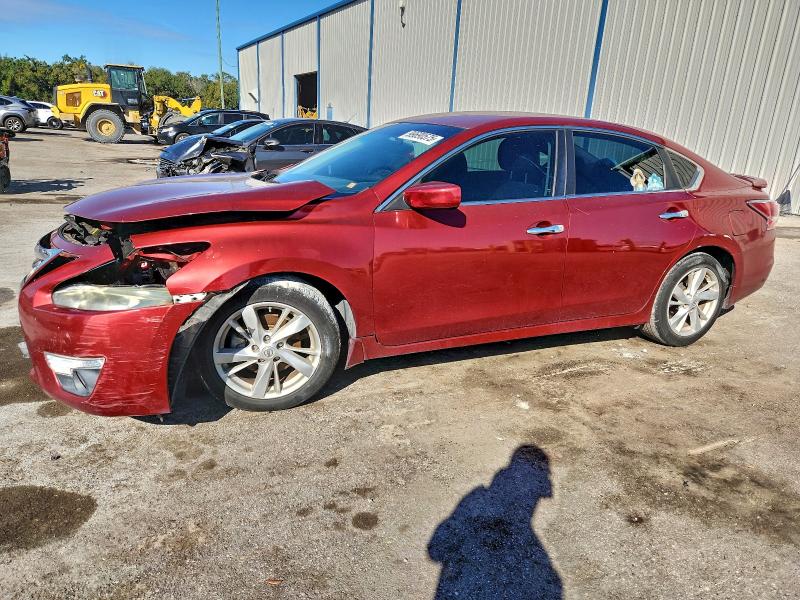 Фото 1 - NISSAN ALTIMA