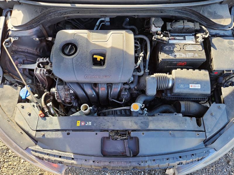 Фото 11 - HYUNDAI ELANTRA