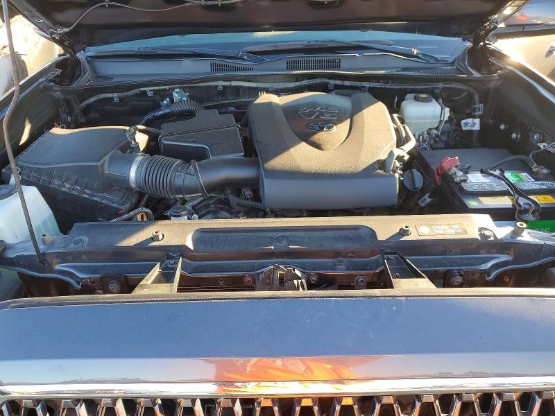 Фото 11 - TOYOTA TACOMA