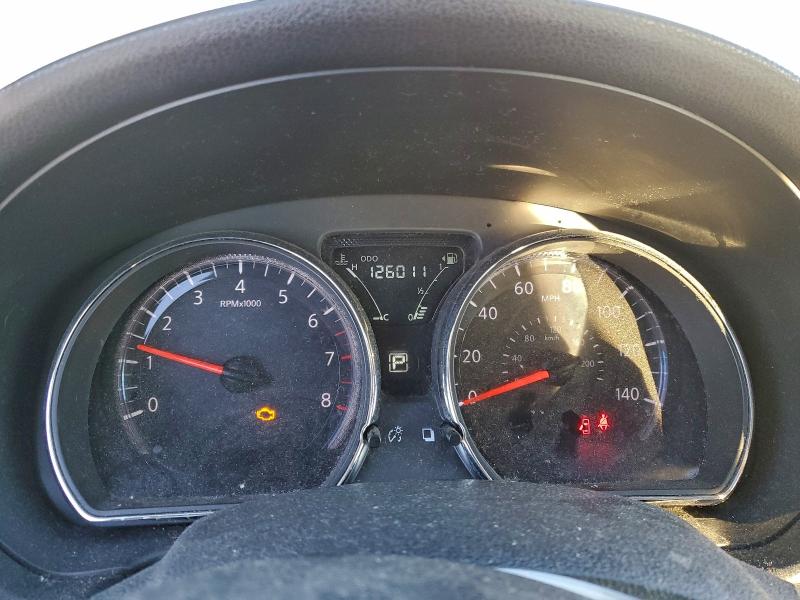 Фото 9 - NISSAN VERSA