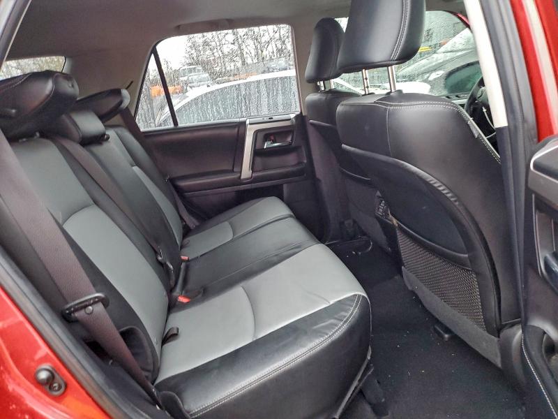 Фото 10 - TOYOTA 4RUNNER