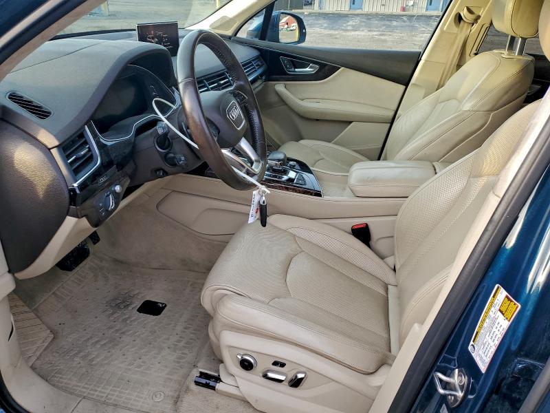 Фото 7 - AUDI Q7