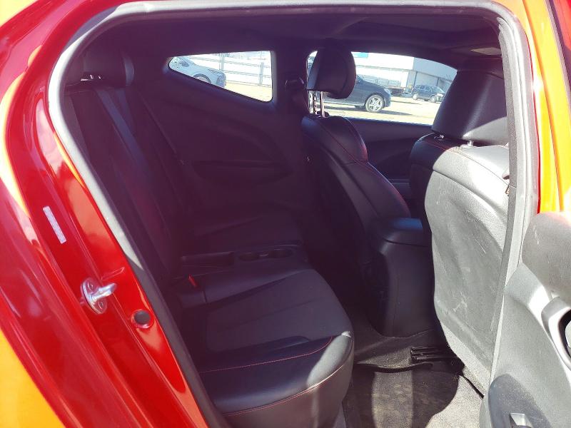 Фото 10 - HYUNDAI VELOSTER