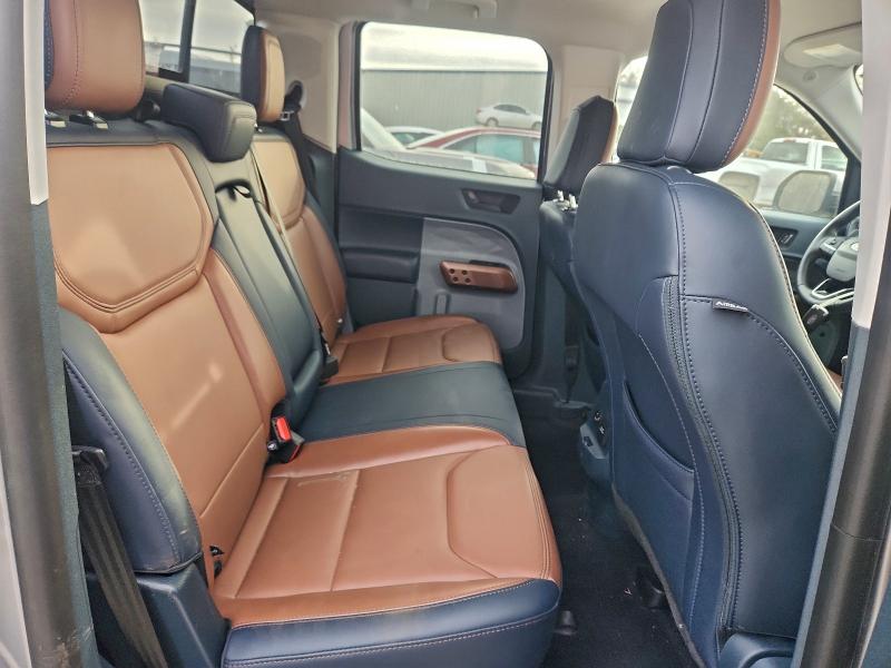 Фото 10 - FORD MAVERICK