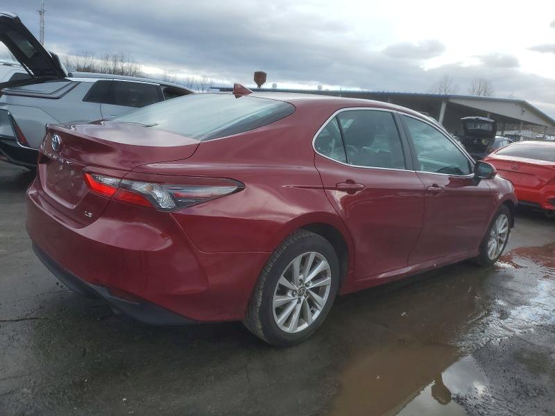 Фото 3 - TOYOTA CAMRY