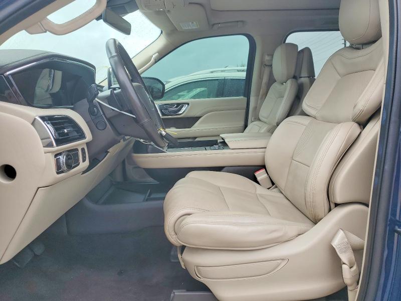 Фото 7 - LINCOLN NAVIGATOR