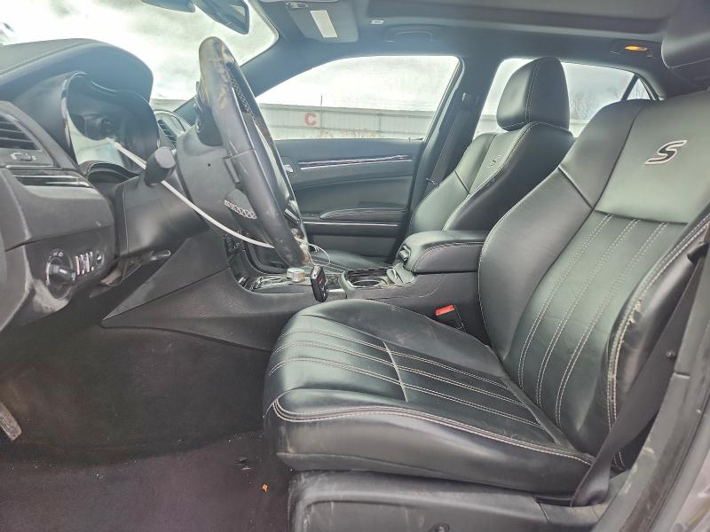 Фото 7 - CHRYSLER 300