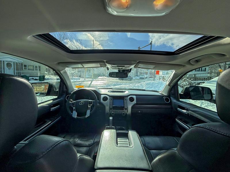 Фото 10 - TOYOTA TUNDRA