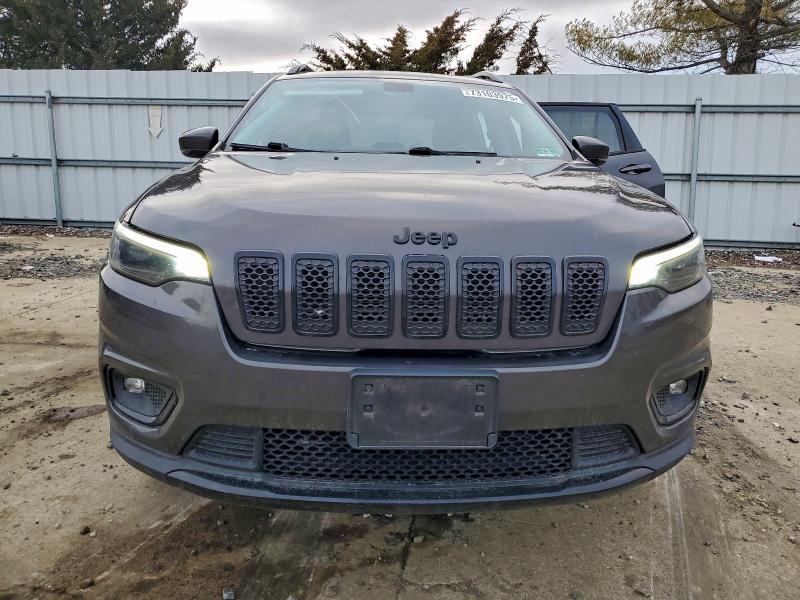 Фото 5 - JEEP GRAND CHER