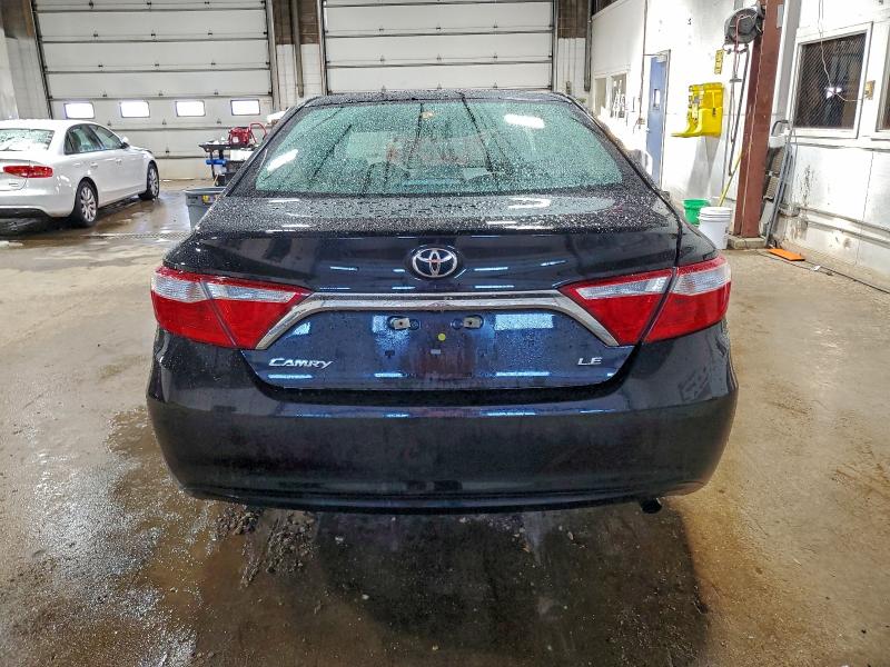 Фото 6 - TOYOTA CAMRY