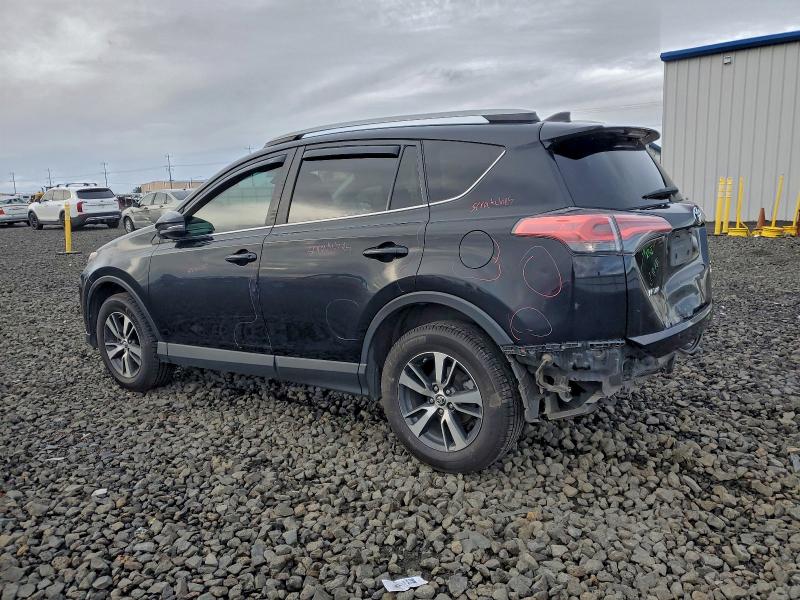 Фото 2 - TOYOTA RAV4