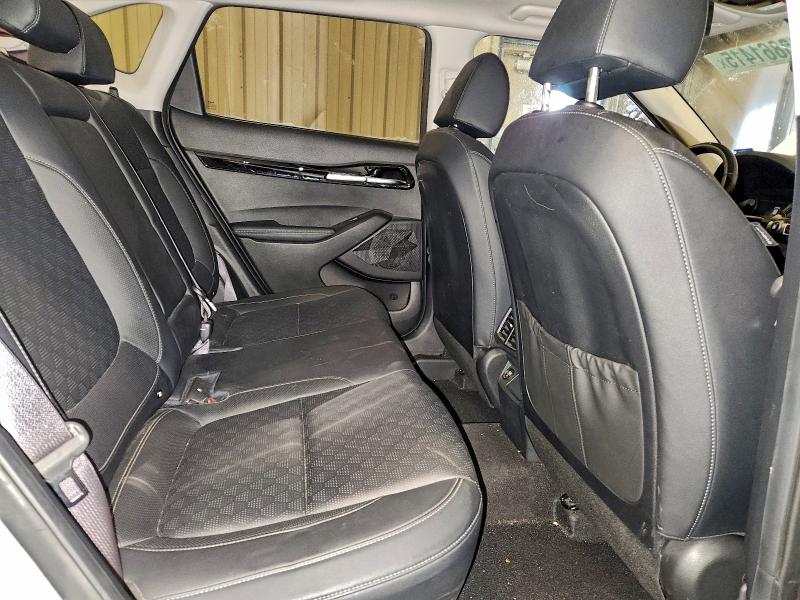 Фото 10 - KIA SELTOS