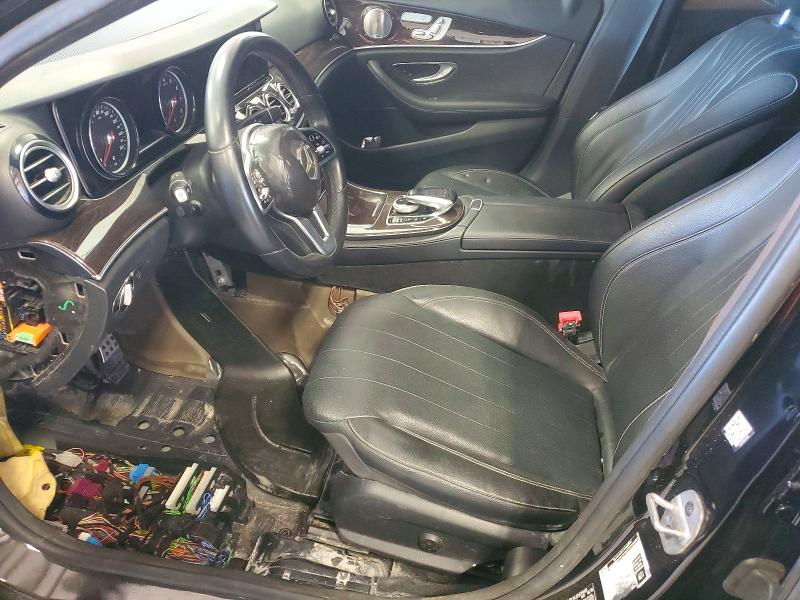 Фото 7 - MERCEDES-BENZ E-CLASS