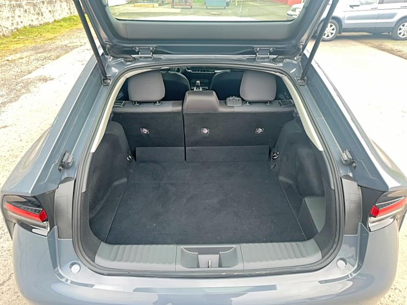 Фото 11 - TOYOTA PRIUS