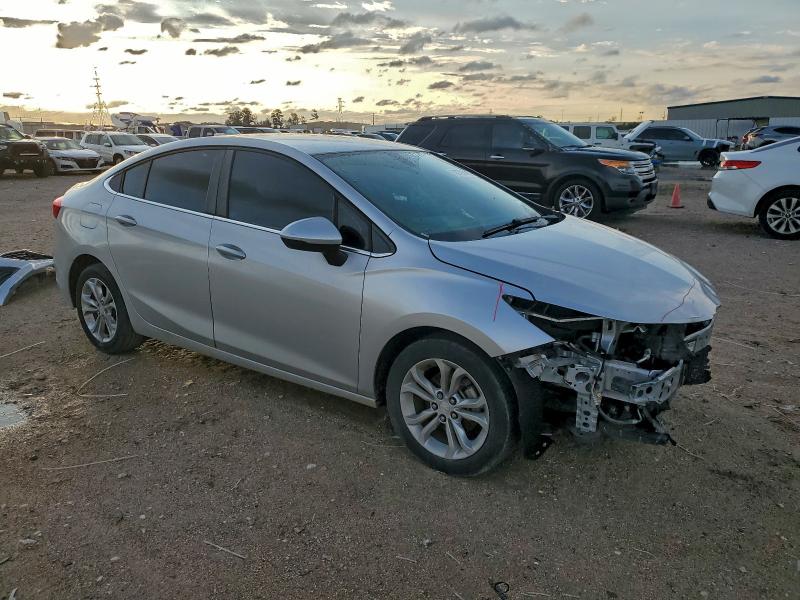 Фото 4 - CHEVROLET CRUZE