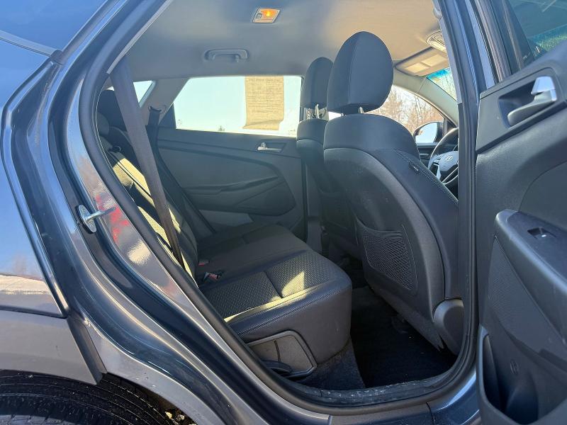 Фото 6 - HYUNDAI TUCSON