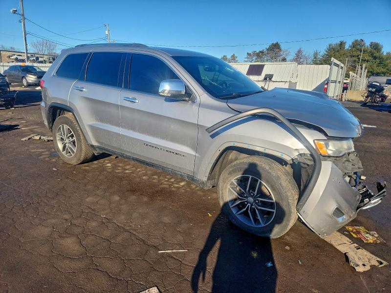 Фото 4 - JEEP GRAND CHER