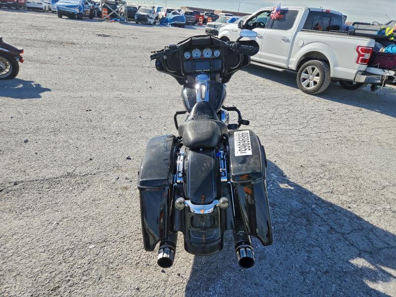 HARLEY-DAVIDSON FL 2014