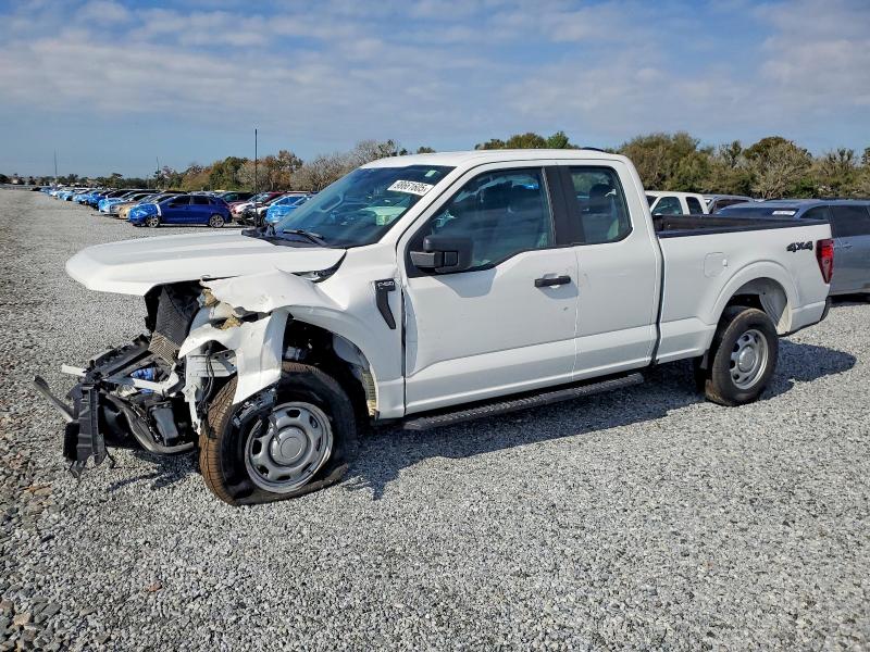 Фото 1 - FORD F150