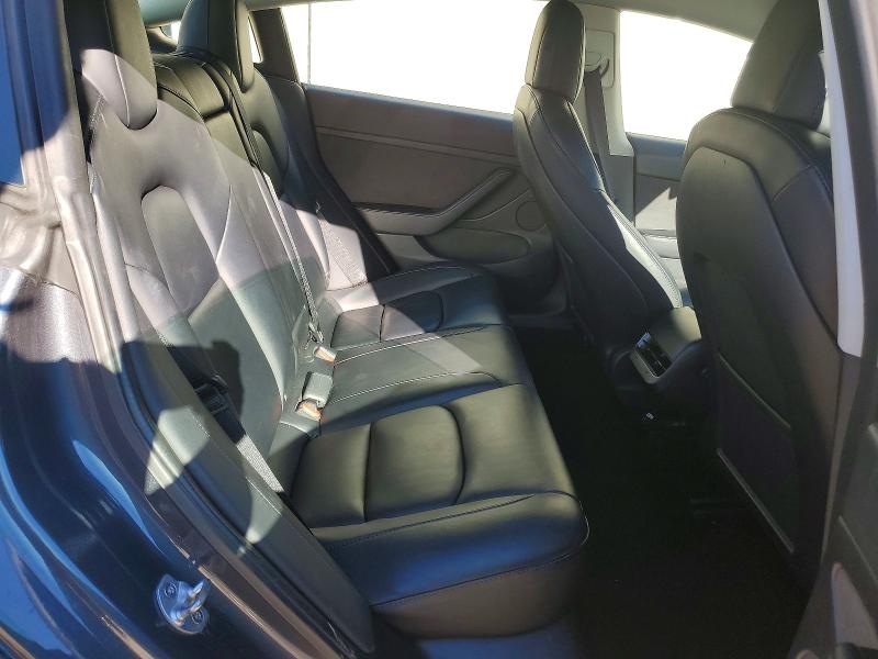 Фото 10 - TESLA MODEL 3