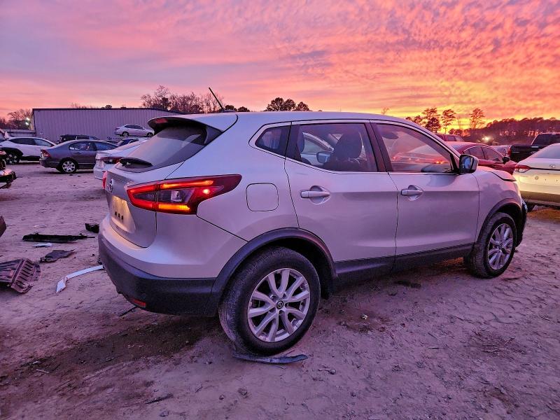 Фото 3 - NISSAN ROGUE