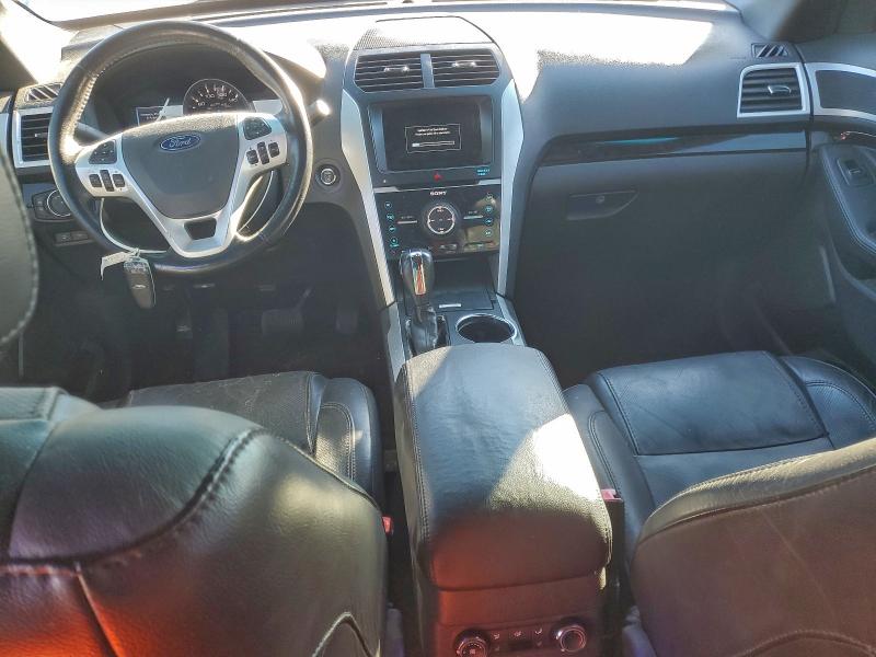 Фото 8 - FORD EXPLORER