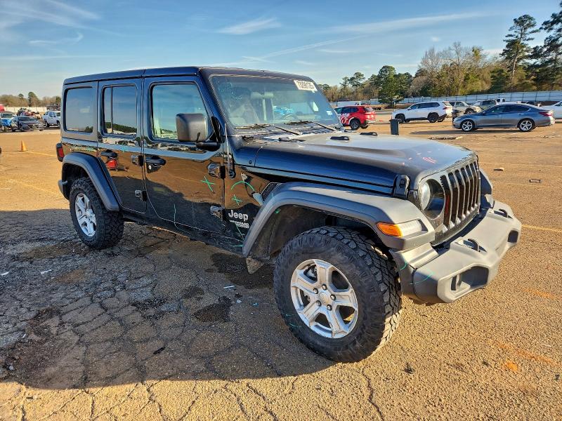 Фото 4 - JEEP WRANGLER
