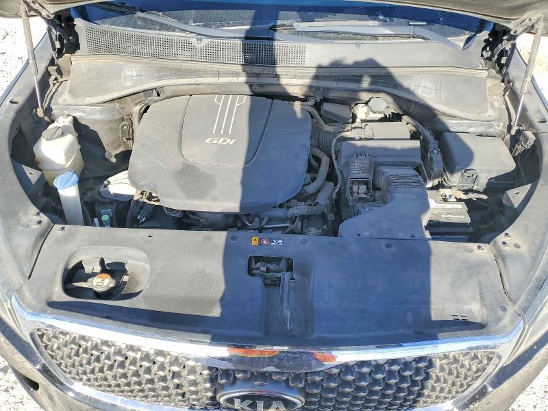 Фото 12 - KIA SORENTO