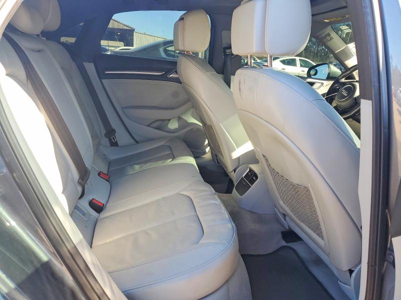 Фото 10 - AUDI A3