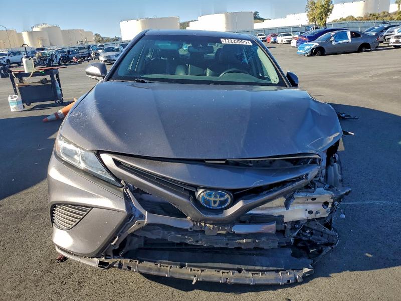 Фото 5 - TOYOTA CAMRY