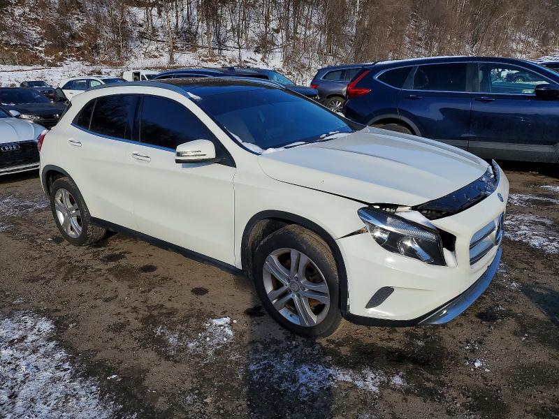 Фото 4 - MERCEDES-BENZ GLA-CLASS