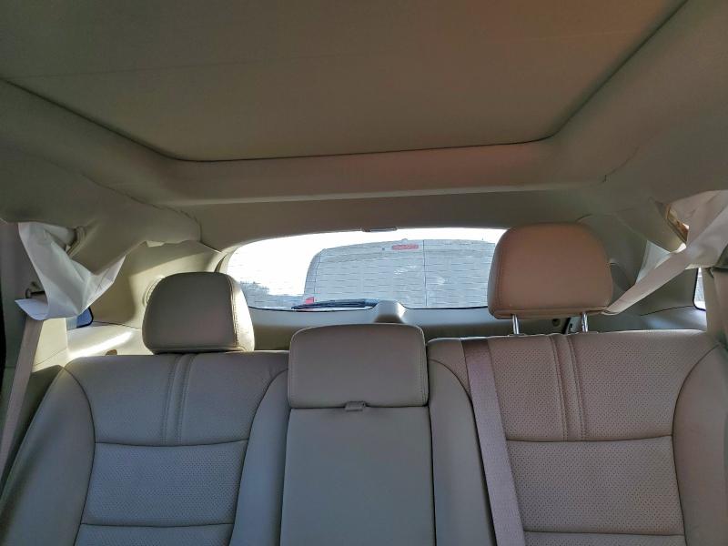 Фото 10 - KIA SORENTO