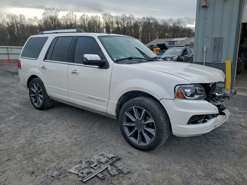 Фото 4 - LINCOLN NAVIGATOR