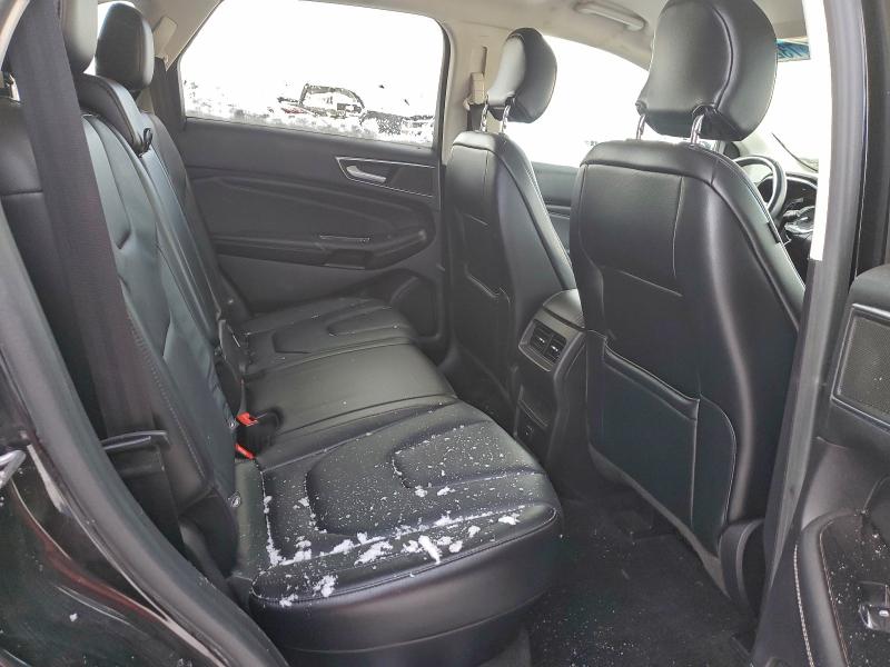 Фото 11 - FORD EDGE