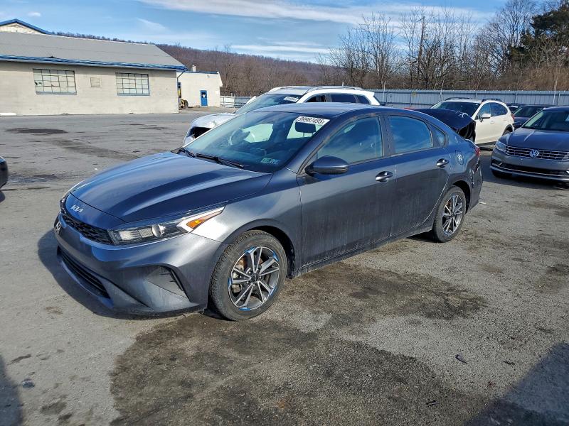 Фото 1 - KIA FORTE