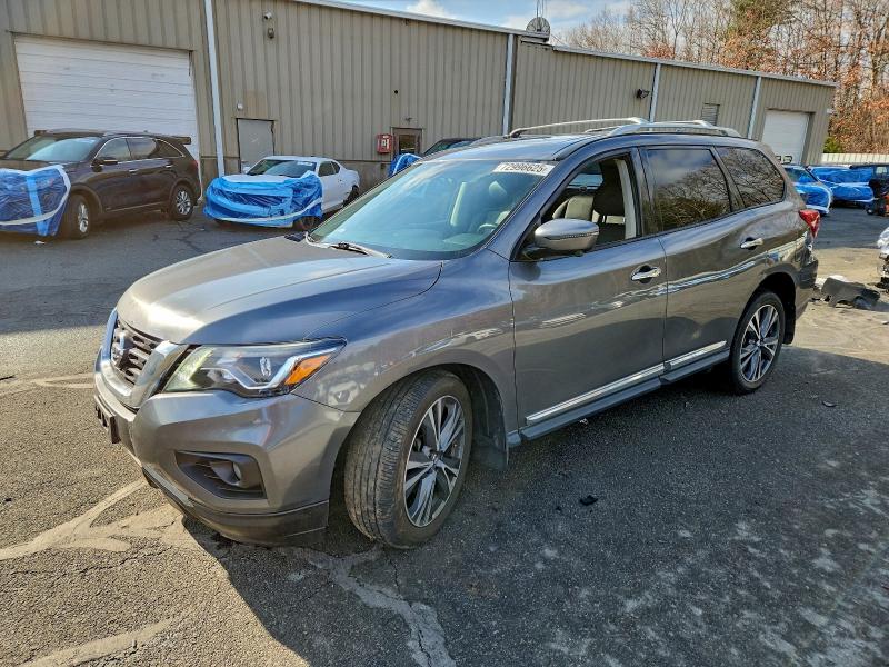 Фото 1 - NISSAN PATHFINDER