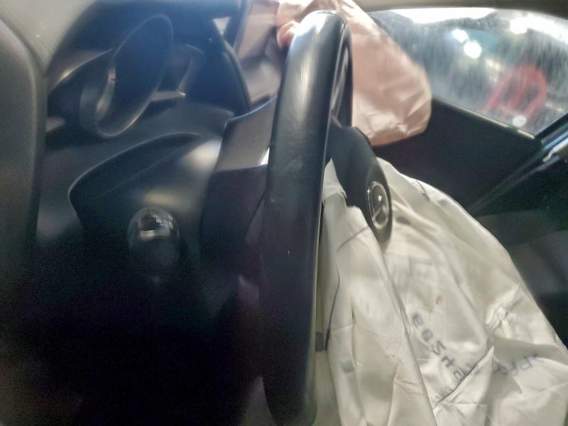 Фото 9 - MAZDA 3