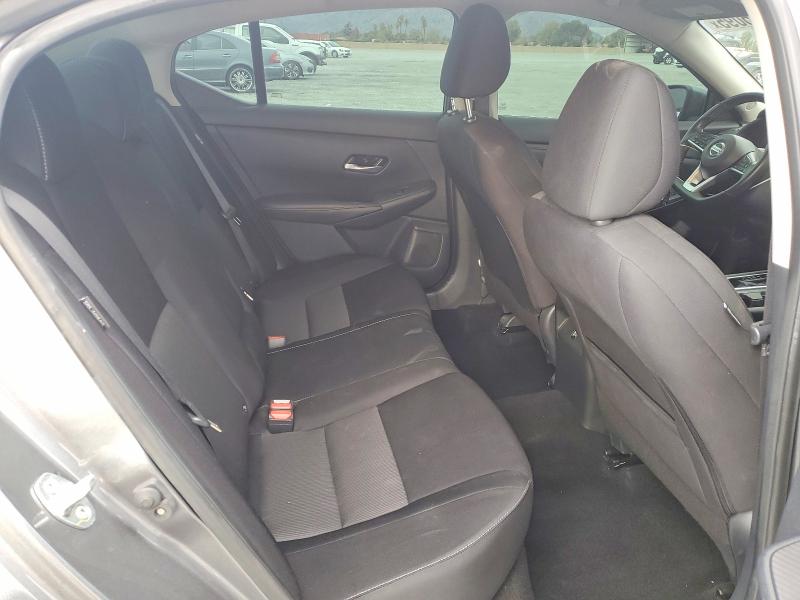 Фото 10 - NISSAN SENTRA