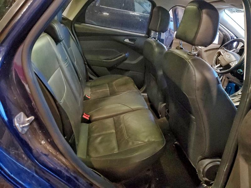 Фото 10 - FORD FOCUS