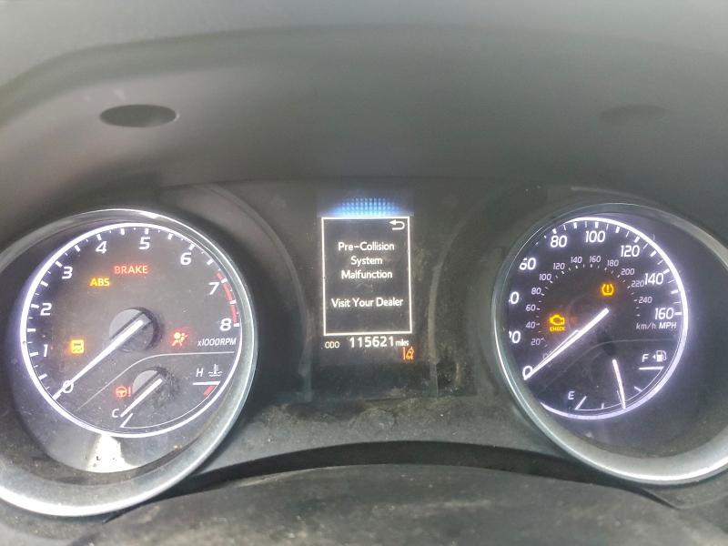 Фото 9 - TOYOTA CAMRY