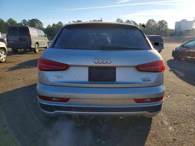 Фото 6 - AUDI Q3